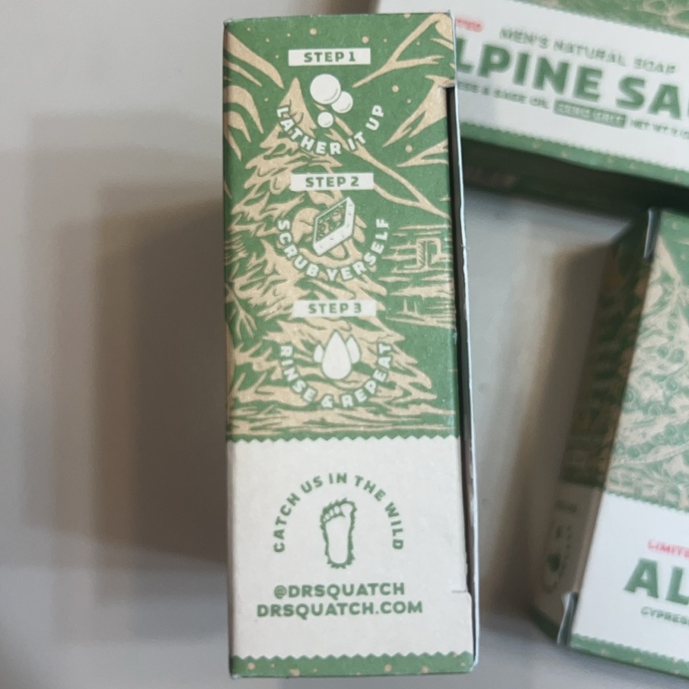 Dr. Squatch Limited Edition Men’s Natural Soap Alpine Sage BNWT 3 Bars - Picture 4 of 6